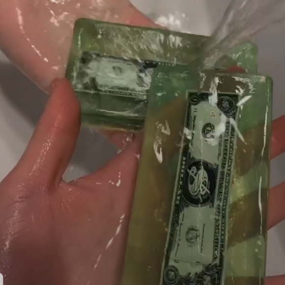Money Soap - Picture 3 of 5
